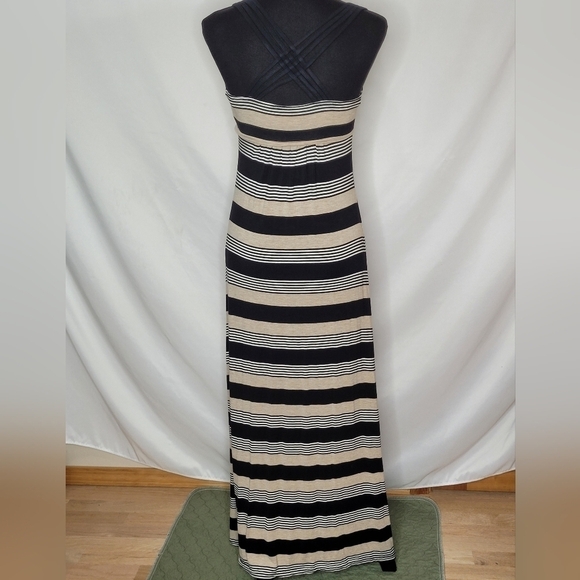 Calvin Klein Sleeveless Maxi Dress - Size 4 - Picture 4 of 7